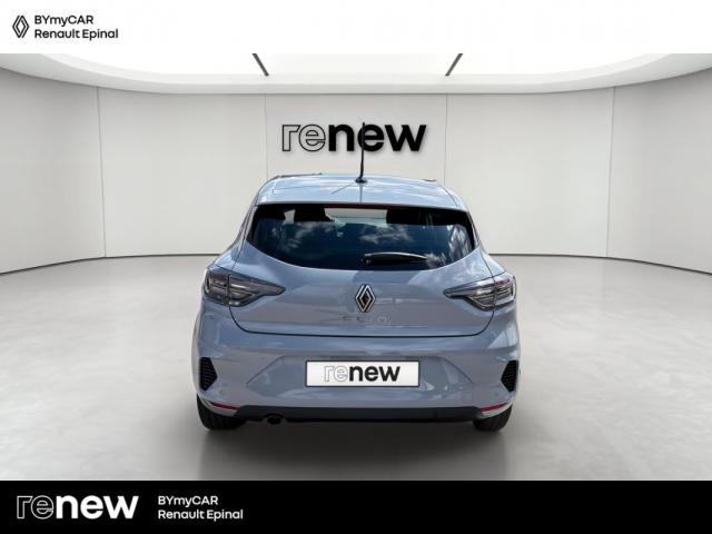 Renault Clio image 8