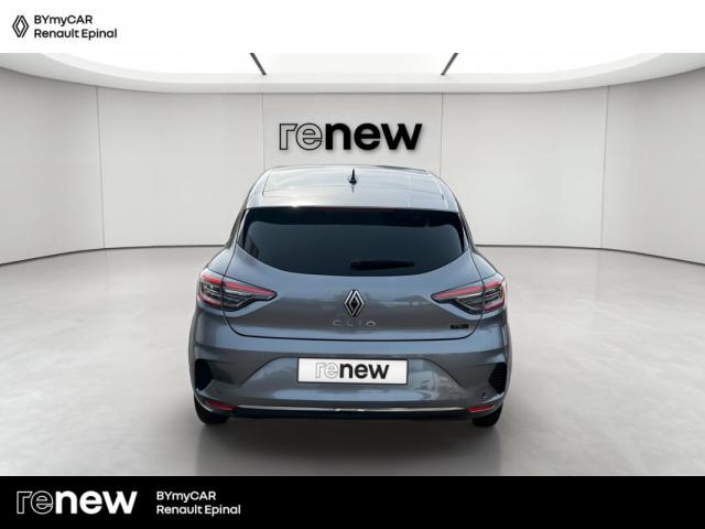 Renault Clio image 6