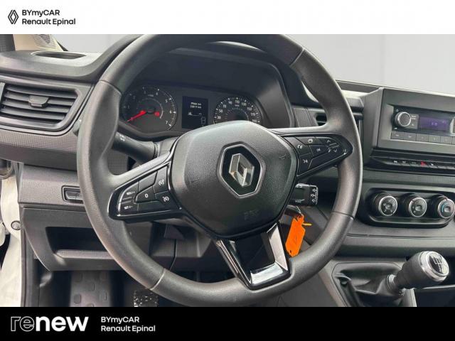 Renault Trafic image 1