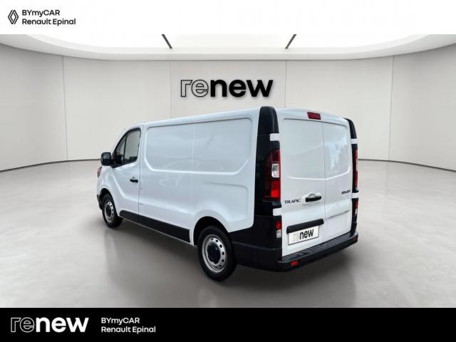 Renault Trafic image 9