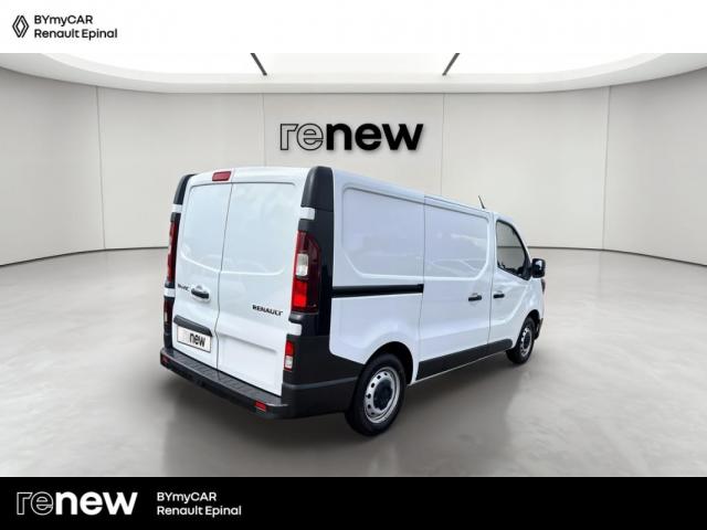 Renault Trafic image 2