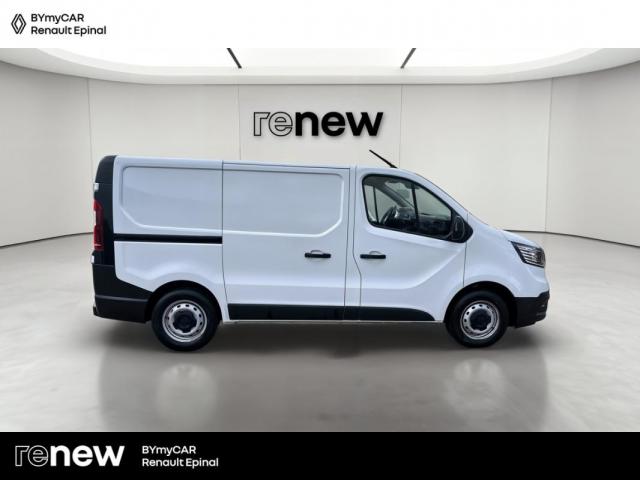 Renault Trafic image 3