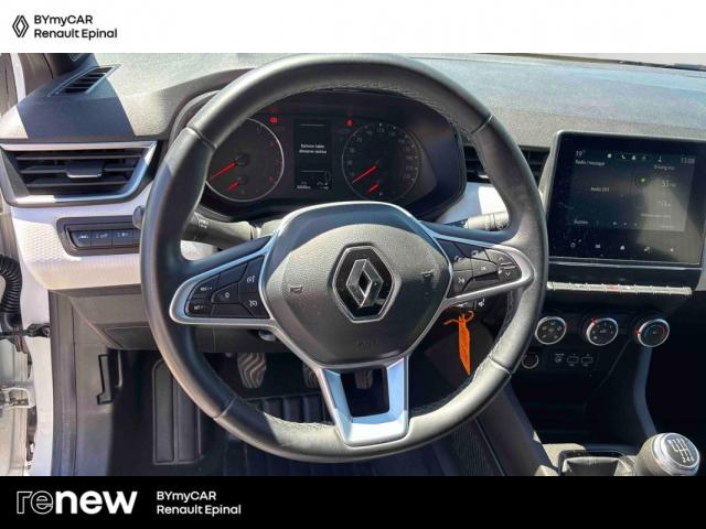 Renault Clio image 9