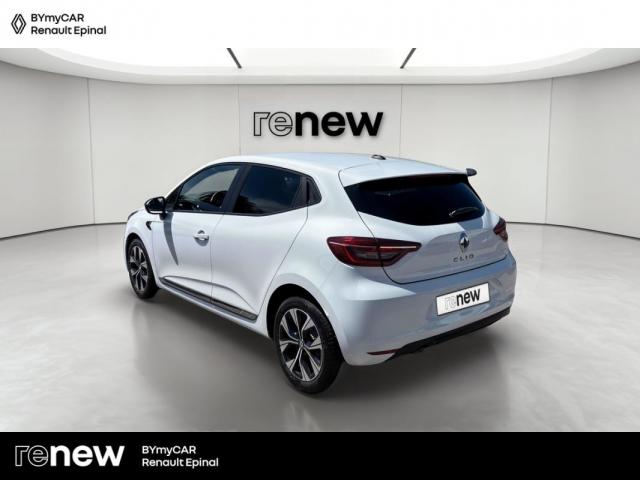 Renault Clio image 8