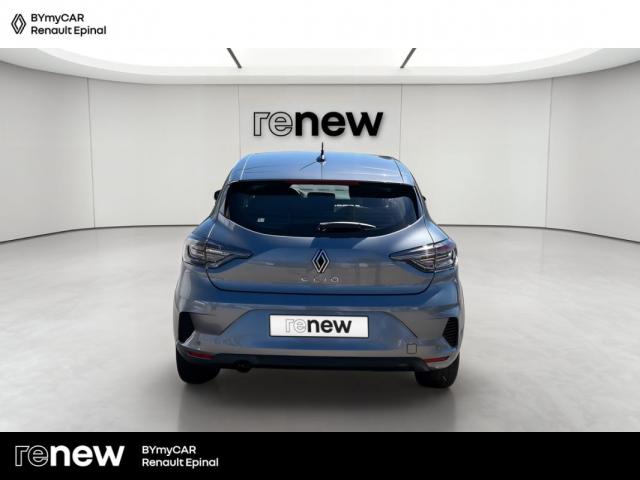 Renault Clio image 9