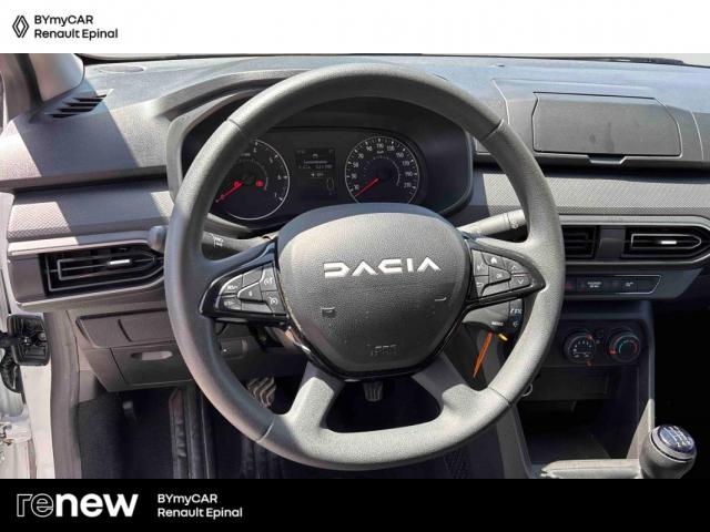 Dacia Sandero image 8