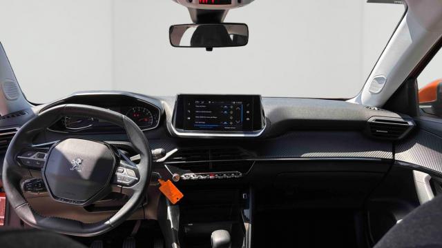 Peugeot 2008 image 6