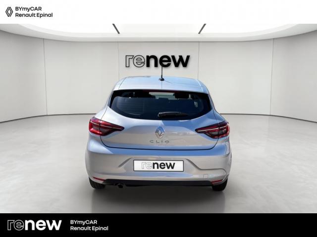 Renault Clio image 6