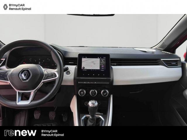 Renault Clio image 9