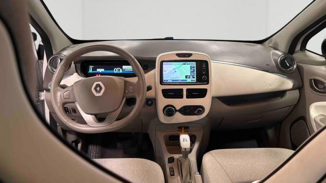 Renault Zoe image 9