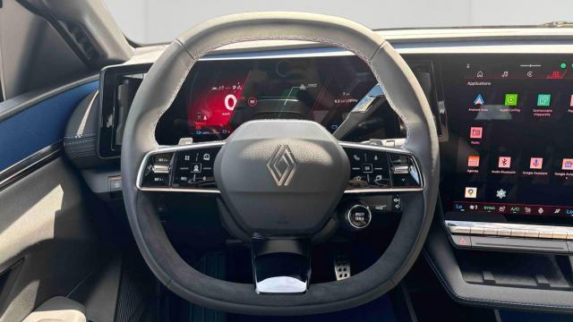 Renault Mégane E-Tech image 6