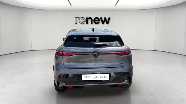 Renault Mégane E-Tech image 2