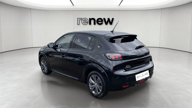 Peugeot 208 image 4
