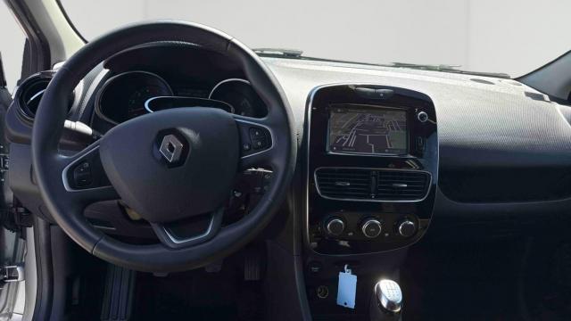 Renault Clio image 9