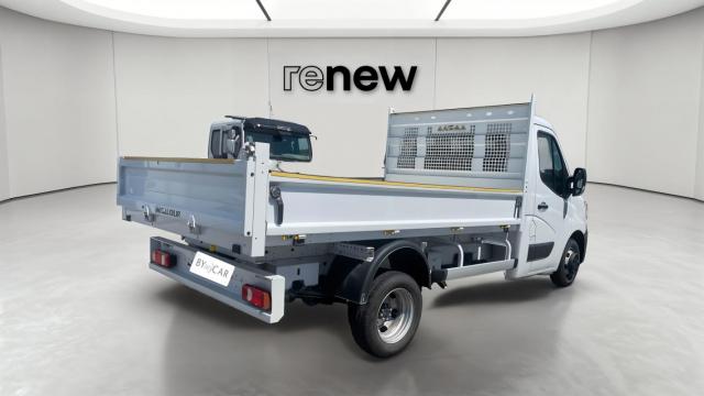 Renault Master image 2