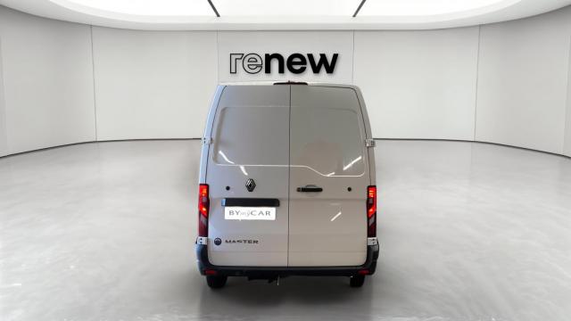 Renault Master image 9