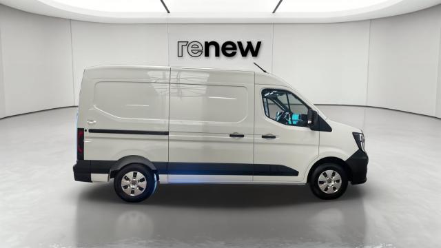 Renault Master image 8