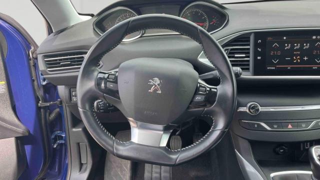 Peugeot 308 image 5