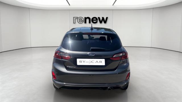 Ford Fiesta image 9