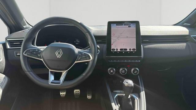 Renault Clio image 6