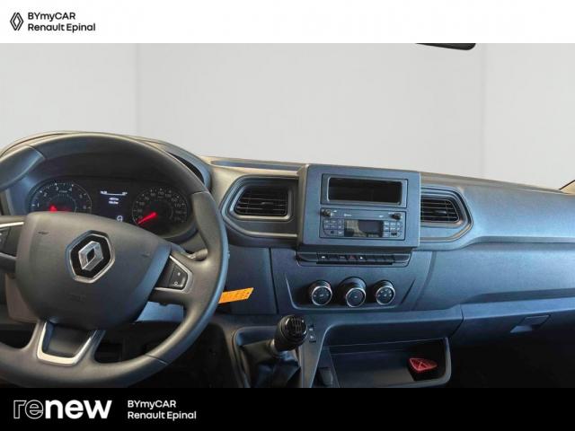 Renault Master image 1