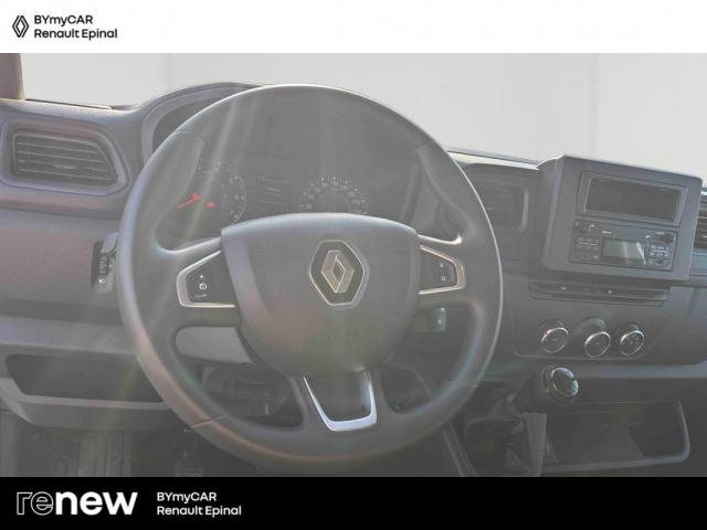 Renault Master image 8