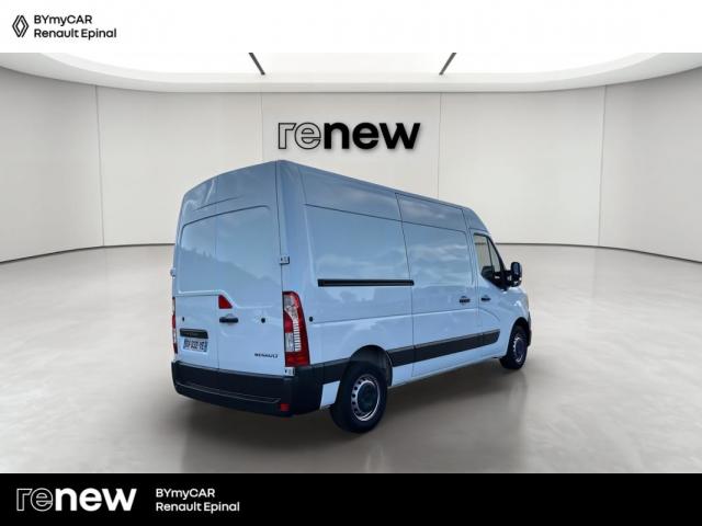 Renault Master image 2