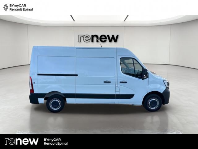 Renault Master image 1