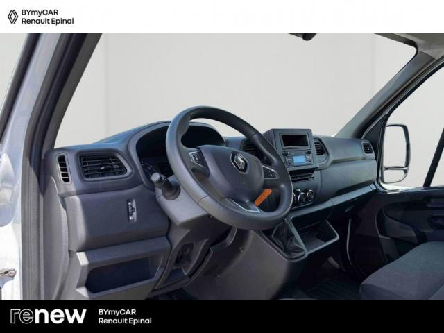 Renault Master image 3