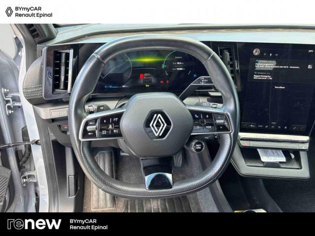 Renault Mégane E-Tech image 8