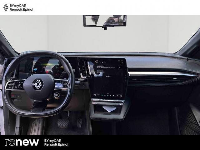 Renault Mégane E-Tech image 2