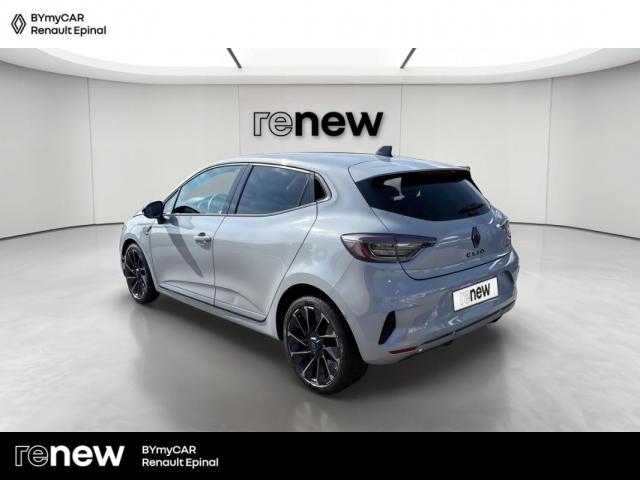 Renault Clio image 2