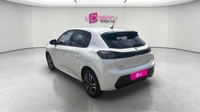 Peugeot 208 image 6