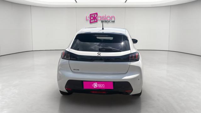 Peugeot 208 image 2