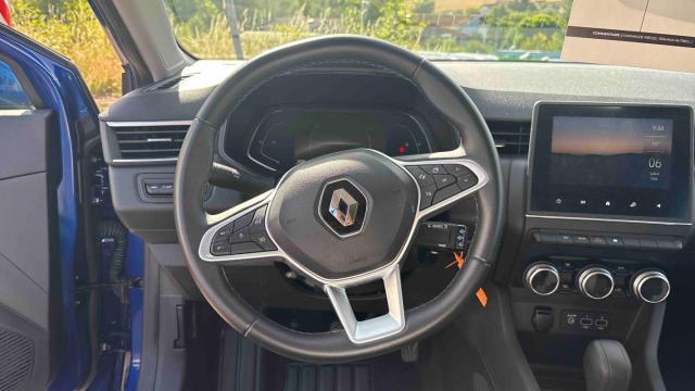 Renault Clio image 8