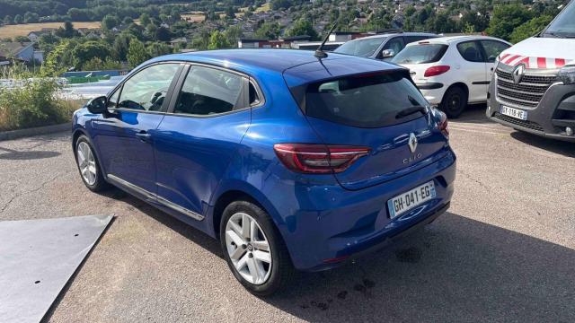 Renault Clio image 2