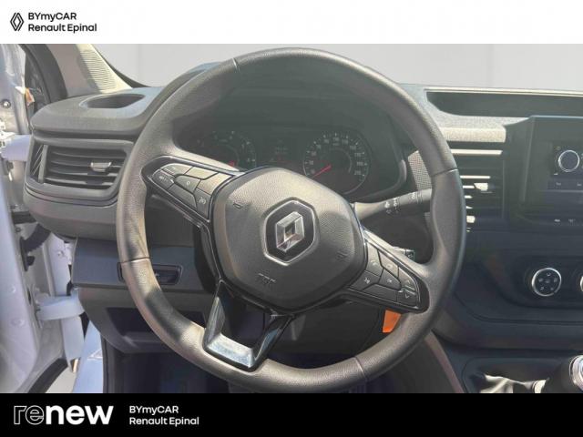 Renault Trafic image 8