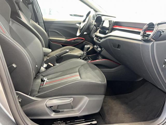 Skoda Fabia image 1