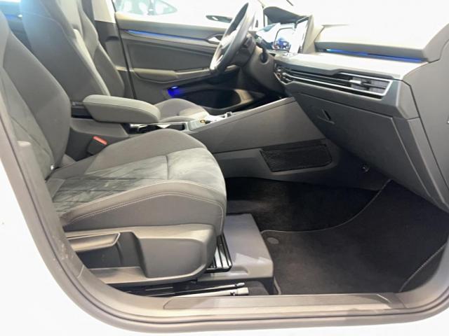 Volkswagen Golf Sw image 5