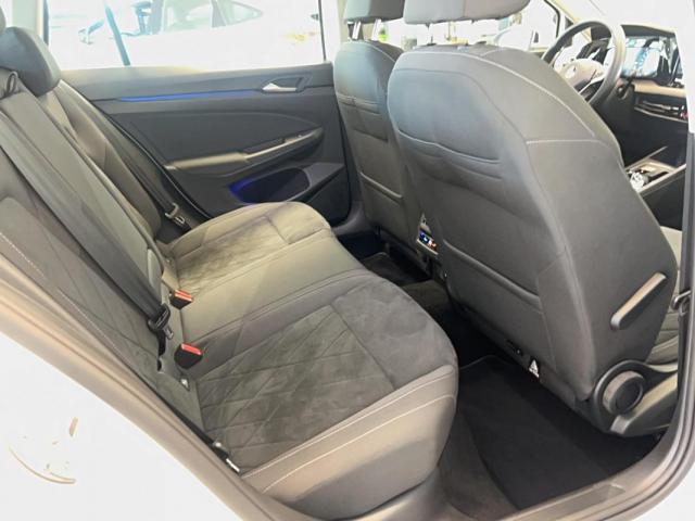 Volkswagen Golf Sw image 3