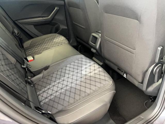 Volkswagen T-Cross image 2