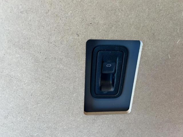 Volkswagen Transporter image 2