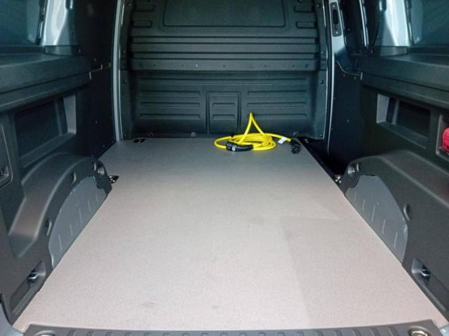 Volkswagen Id. Buzz Cargo image 5