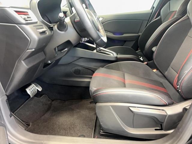 Renault Clio image 9