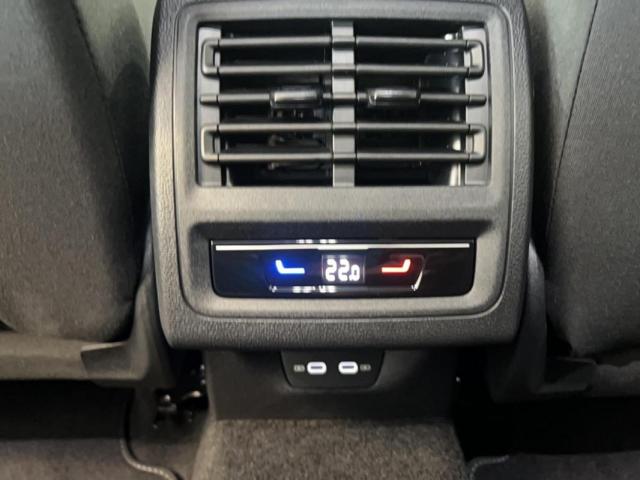 Volkswagen Golf image 3
