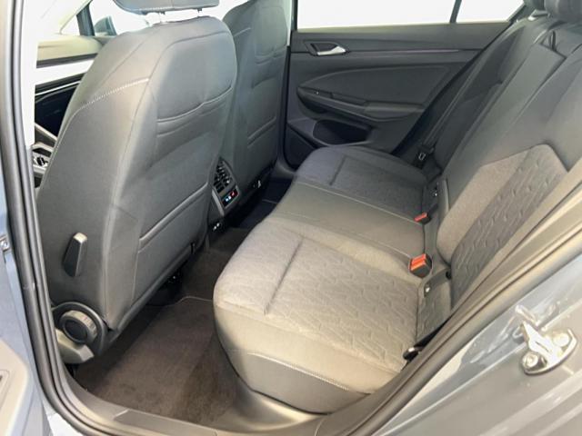 Volkswagen Golf image 2