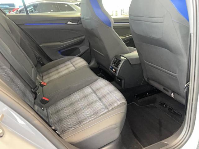Volkswagen Golf image 3