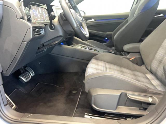 Volkswagen Golf image 5