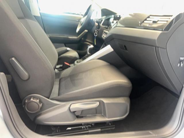 Volkswagen Taigo image 5