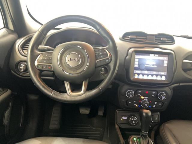 Jeep Renegade image 4